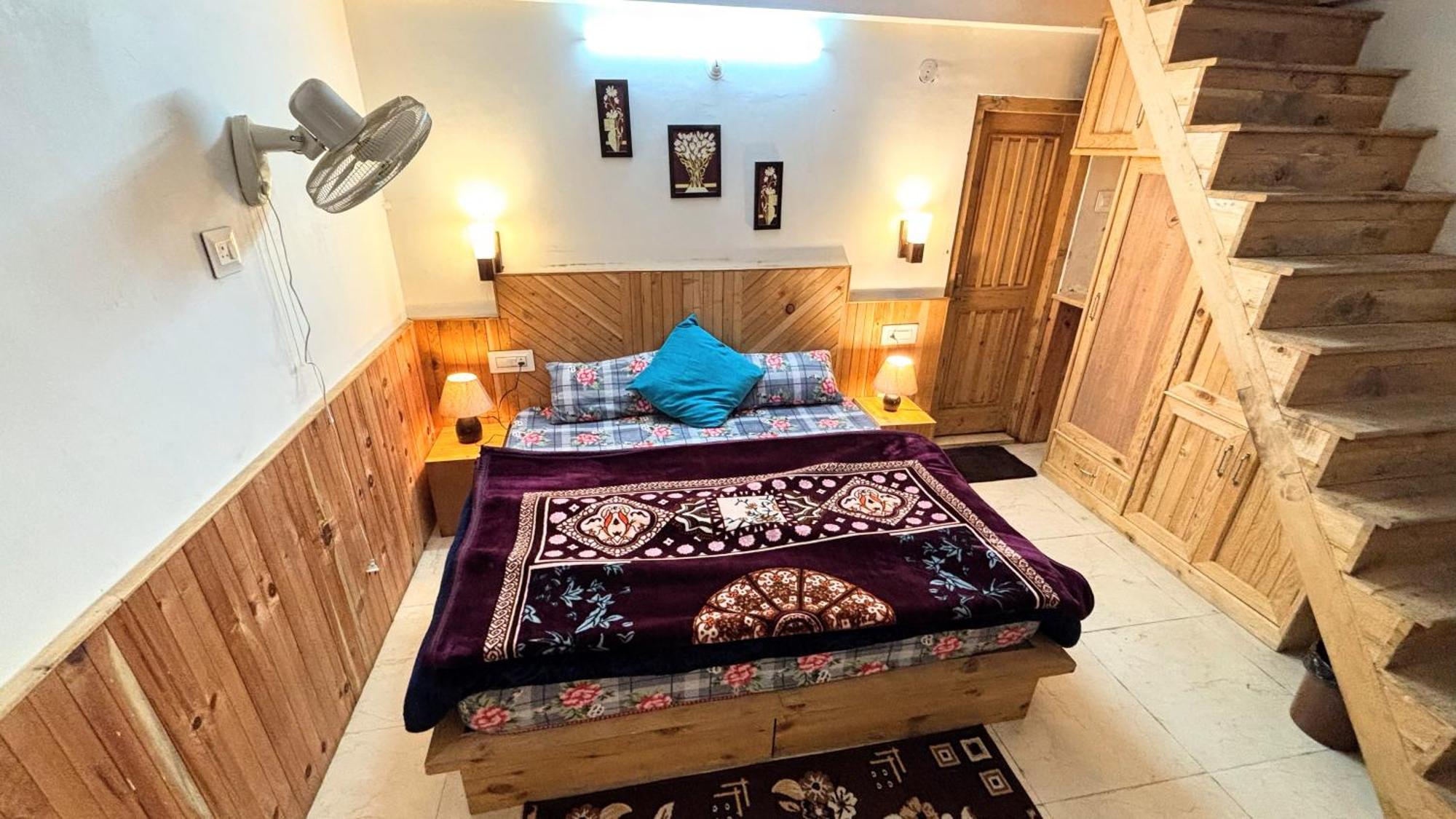 Jumboz Cabin Kasol Kültér fotó
