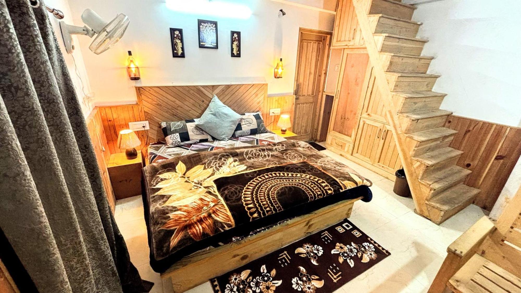 Jumboz Cabin Kasol Kültér fotó