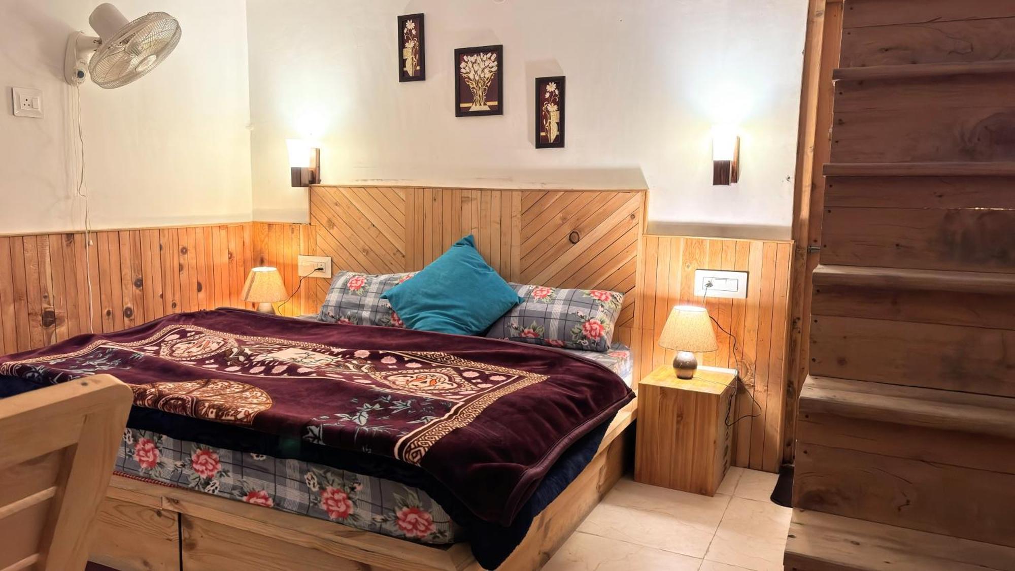 Jumboz Cabin Kasol Kültér fotó