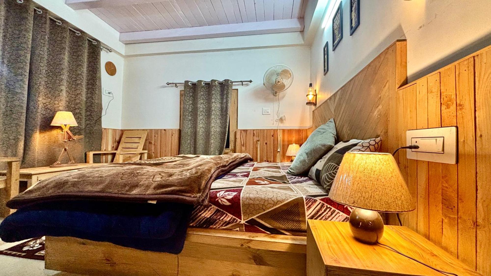Jumboz Cabin Kasol Kültér fotó